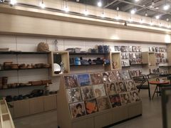 -光海书局(南京东路第一百货店)