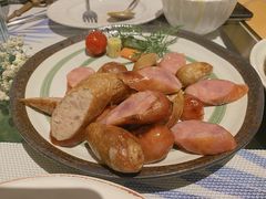 -春树下·树屋花房西餐厅(罍街AS1980店)