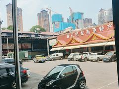 -曼阁市场水果批发市场