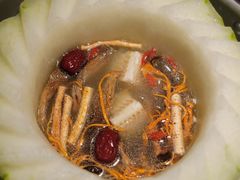 -得意咚瓜·顺德鱼生·冬瓜火锅(深圳首店)