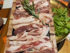 -四斤烤肉(东戴河孟家店)