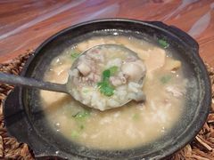 -皮蛋弟砂锅店(总店)