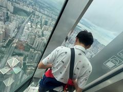 -平安金融中心云际观光层