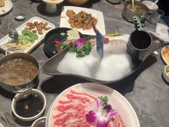 -德天肥牛海鲜火锅(城西银泰店)