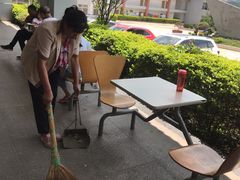 -武定停车区（京昆高速昆明方向）-地上停车场