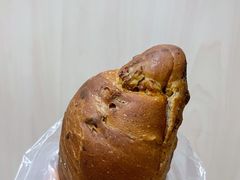 核桃红豆盐面包-都恩客(高岛屋百货店)