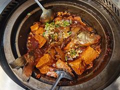 三道鳞鱼锅-二十一分小锅炖(中心店)