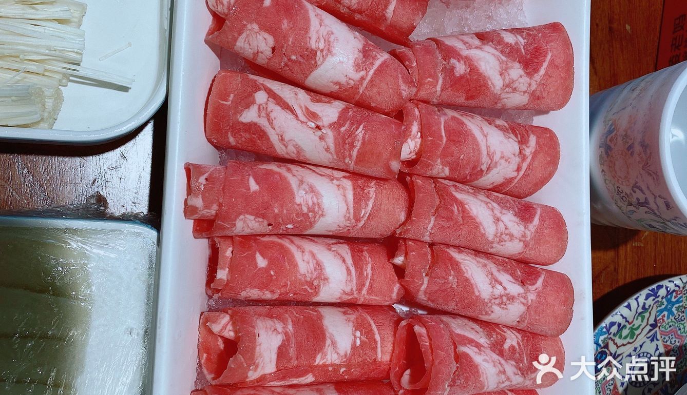 很实在尚品肥牛，每次去必点，牛肉还是不错的