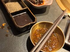 -铭牛烧肉·和牛海鲜自助(高新月牙湖店)