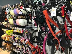 -迪卡侬(高新万达店)