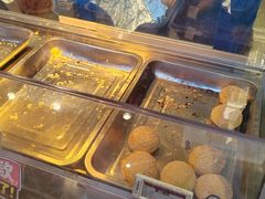 -上海市长春食品商店(淮海中路店)