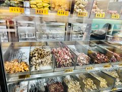 -韩金利串店(让胡路店)