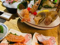 -雍和会海鲜姿造自助(湖东路店)
