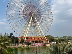 -七彩云南欢乐世界