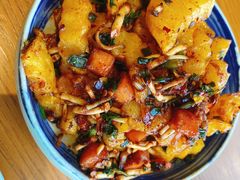 -包整·丝娃娃(一览甲秀楼风景店)