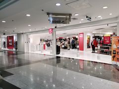 -优衣库(上海正大广场店)