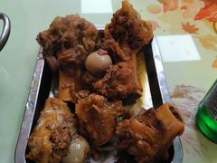 -荣吉招牌自助骨头锅(顾乡店)