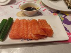 -四海一家自助餐(益田假日广场店)