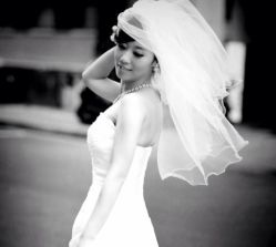 黑白经典色调-上海彩妆秀摄影设计有限公司