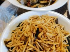 皮蛋拌馓子-可可大虾武汉土菜大排档(万松园1店)