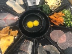 -老国贸云南传统过桥米线(滇池店)