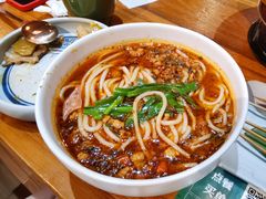 小锅米线-云海肴汽锅鸡·云南小炒(天津国金汇店)