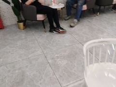 等位区-CoCo都可(健翔桥店)