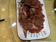 -乔家小院•本地小海鲜•非遗驴肉(万年泉路店)