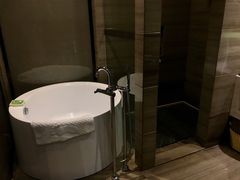 -珠海棕泉水疗酒店(拱北口岸高铁站店)