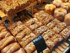 -Dough&Joe团憩(瑞虹天地月亮湾店)