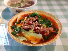 新派水煮肉片面-苓记南京鸭血粉丝.皮肚面(县东巷店)
