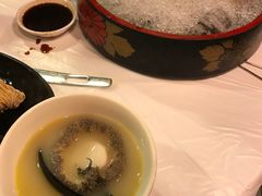 -鲜入围煮花胶鸡海鲜火锅