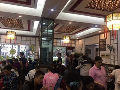 等位区-伟记奥面馆(养育巷店)