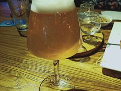-40+精酿啤酒俱乐部(国投财富广场店)