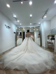 点击看大图 -予白婚纱礼服馆
