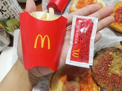 -麦当劳(世贸店)