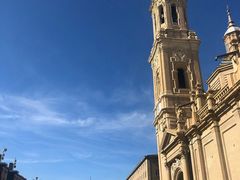 -皮拉尔圣母圣殿主教座堂