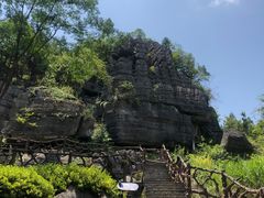 -梭布垭石林景区