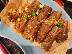 -黄记煌三汁焖锅(新佳丽江汉路店)