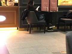 -Acne Studios(芮欧百货店)