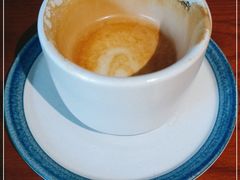 -Be Lived Cafe比例咖啡(摩天轮店)