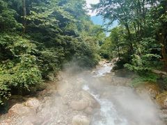 -西岭雪山大飞水景区