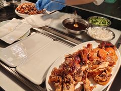 -飨食汇全日制餐厅·昆山皇冠假日酒店(九方店)