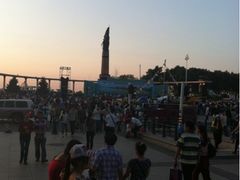 -人民防洪胜利纪念塔