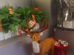 -怪物困了·咖啡(金地龙城店)