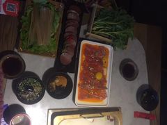 -尚尚仙·酸汤猪手·猪肚鸡火锅(华联万柳购物中心店)