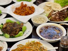 精品香酥鸭-晋阳饭庄(虎坊桥店)