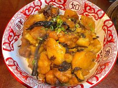 小鸡炖蘑菇-八大碗·地道东北菜(中街店)