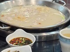 -老来福·非遗酸汤兔(凯旋路店)