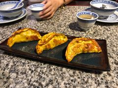 金牌煎饺-南京大牌档(香港广场店)